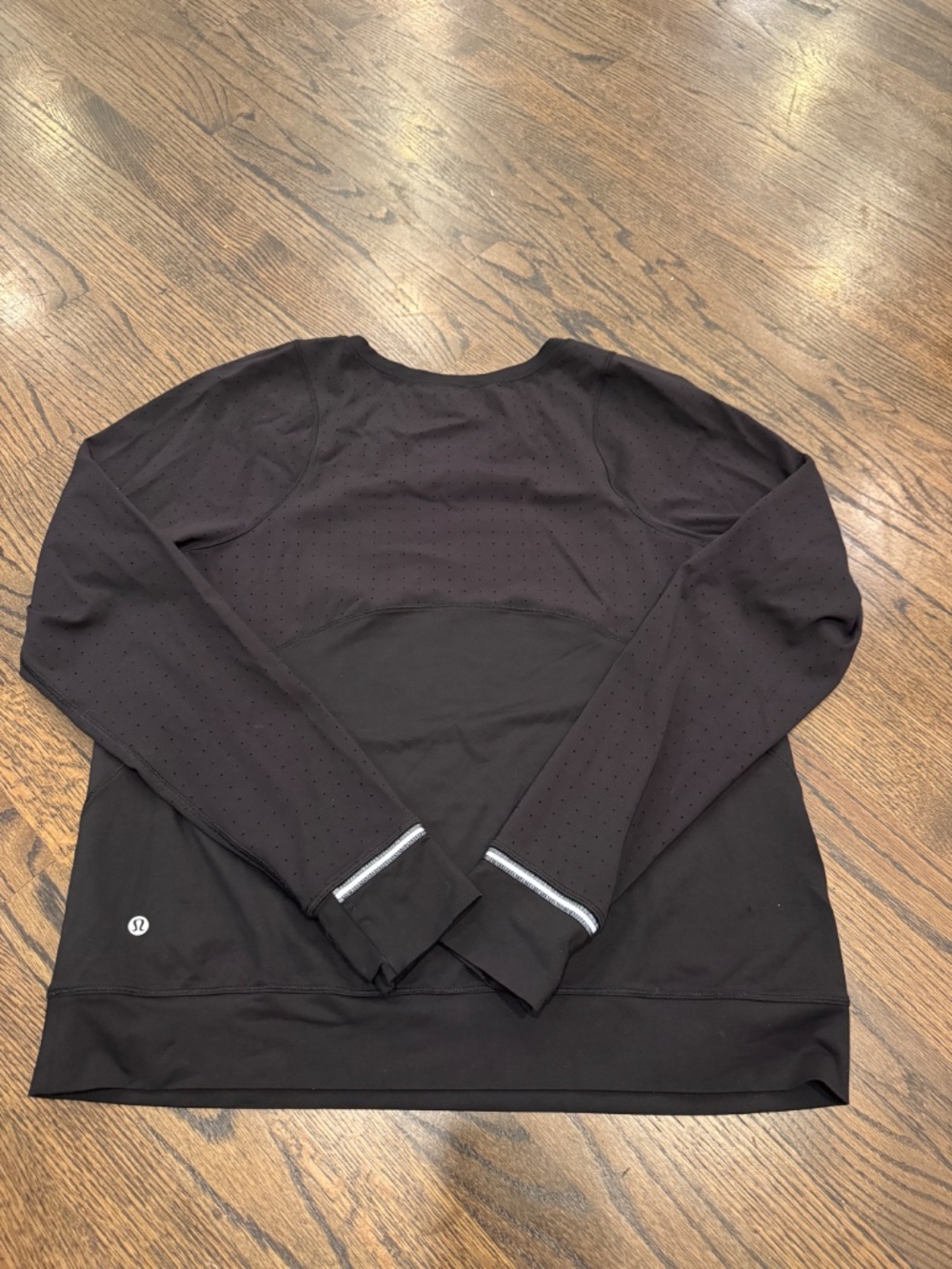 Lululemon Mind Over Miles Long Sleeve - Picture 2 of 2